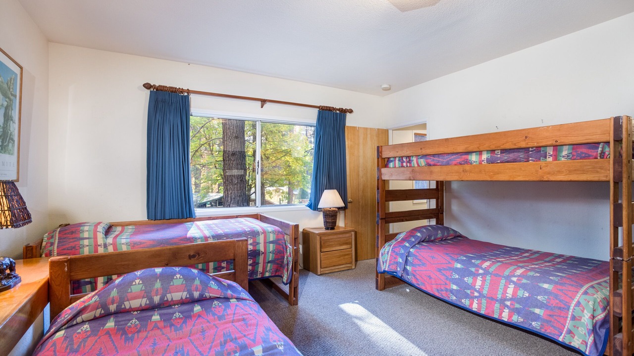Photo of Bedroom in North Wawona