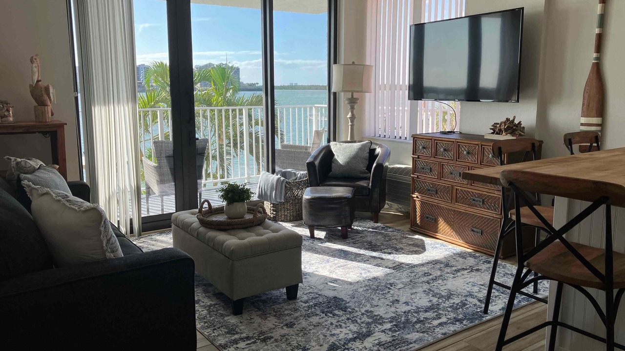 Photo of Livingroom in Fort Myers Beach