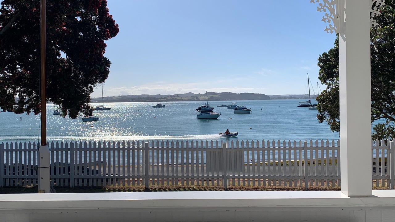 Photo of Patio Balcony in Russell