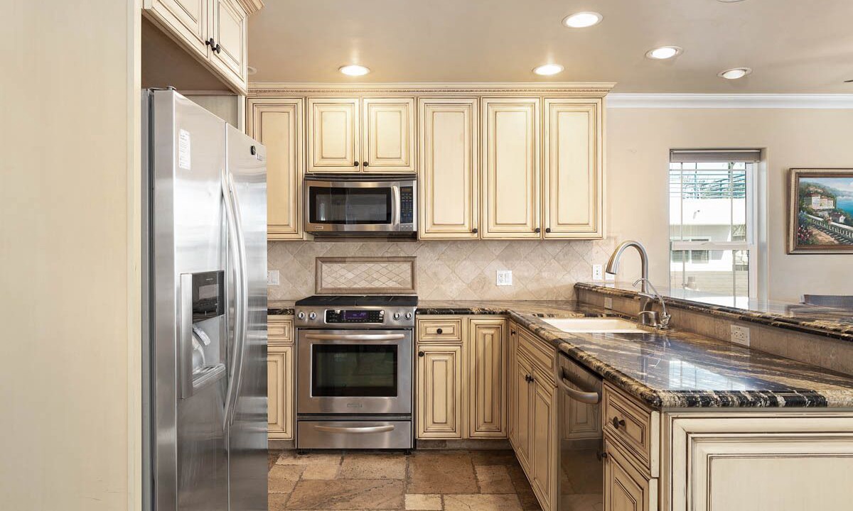 Photo of Kitchen in South Mission Beach