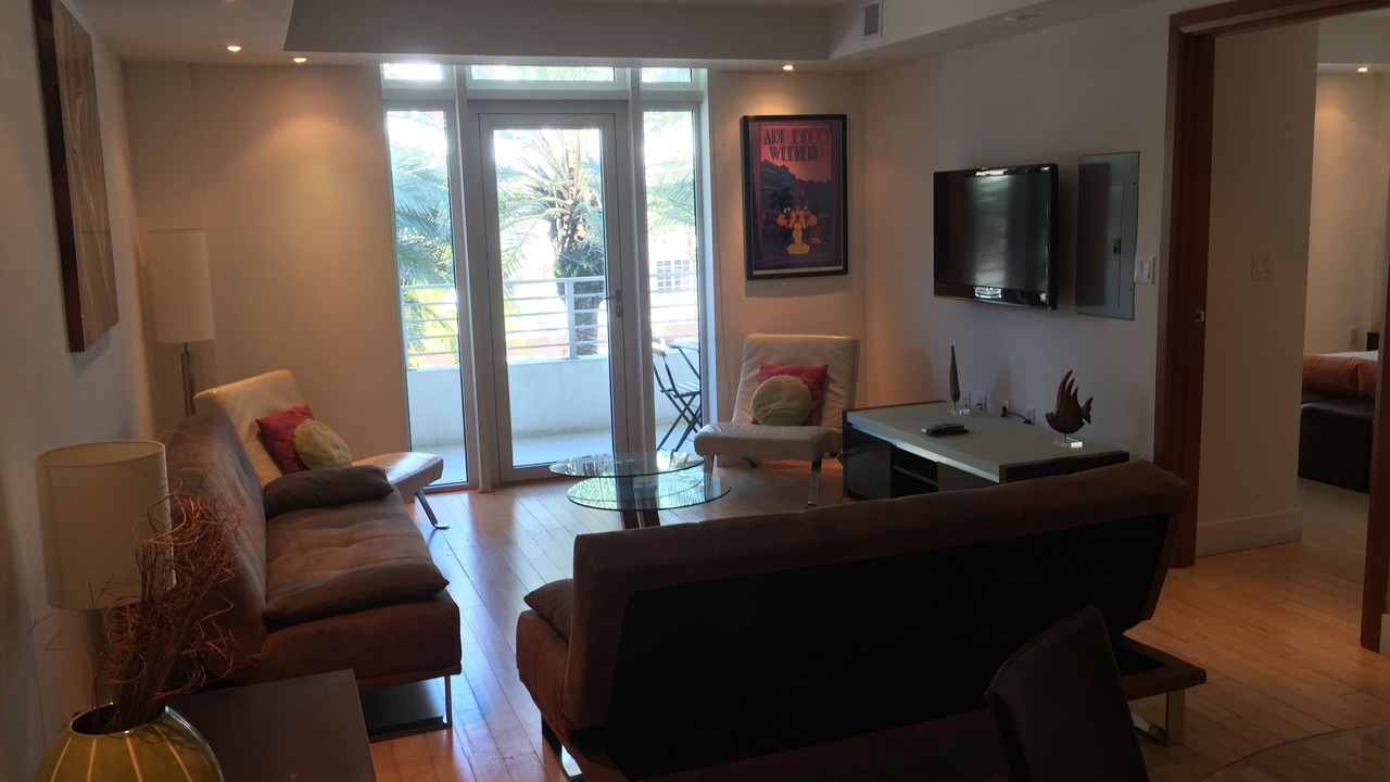 Photo of Livingroom in South Pointe