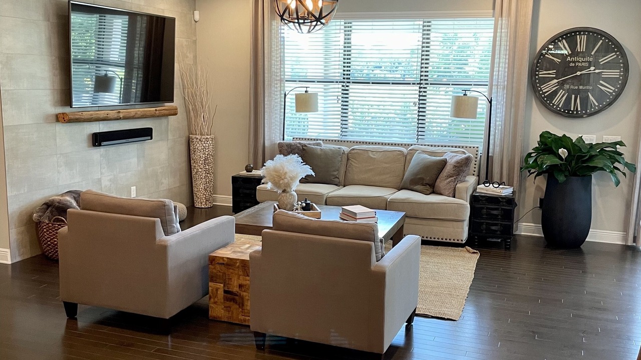 Photo of Livingroom in Oldsmar