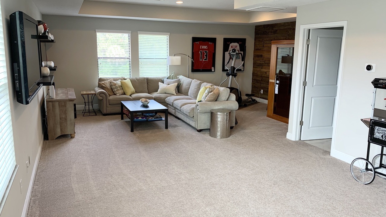 Photo of Livingroom in Oldsmar