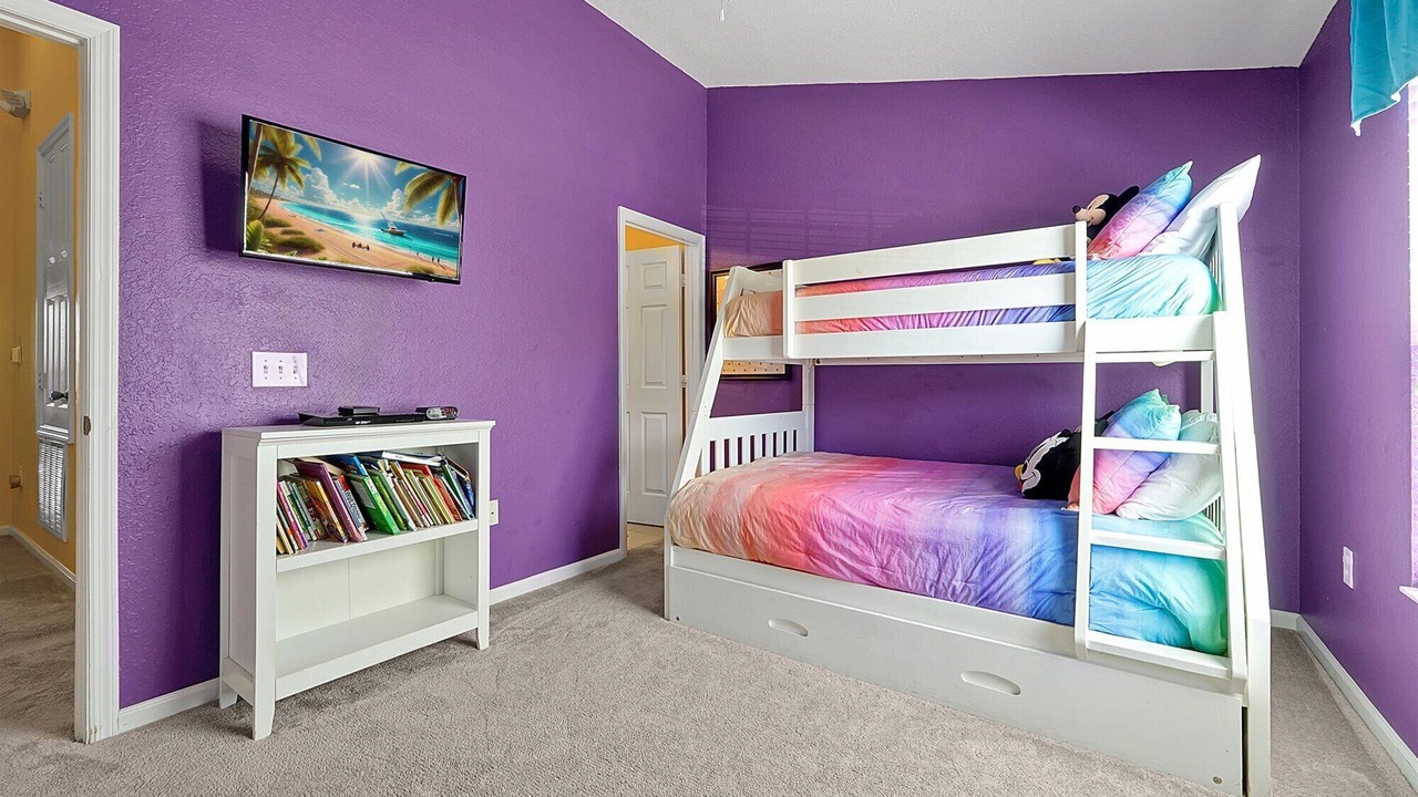 Photo of Bedroom in Windsor Hills