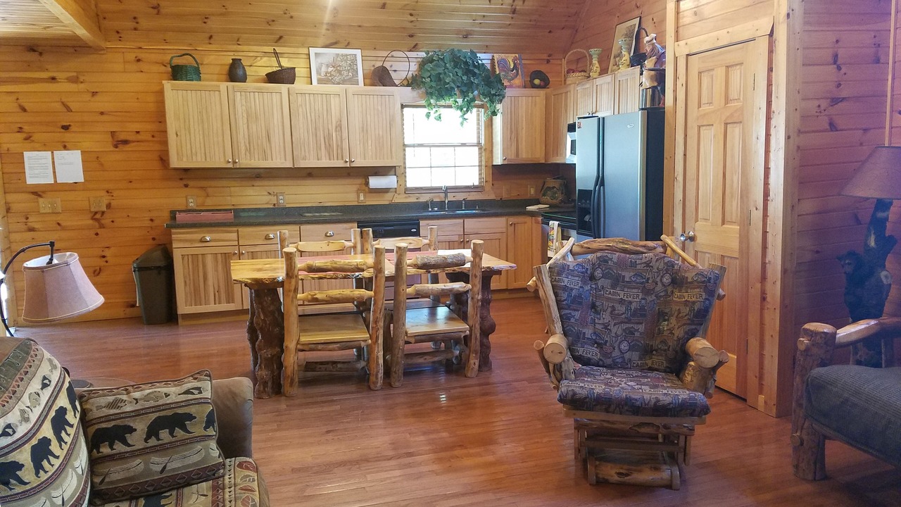 Photo of Livingroom in Hiawassee