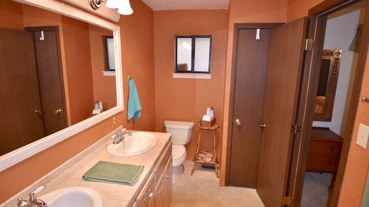 Photo of Bathroom in Ruidoso