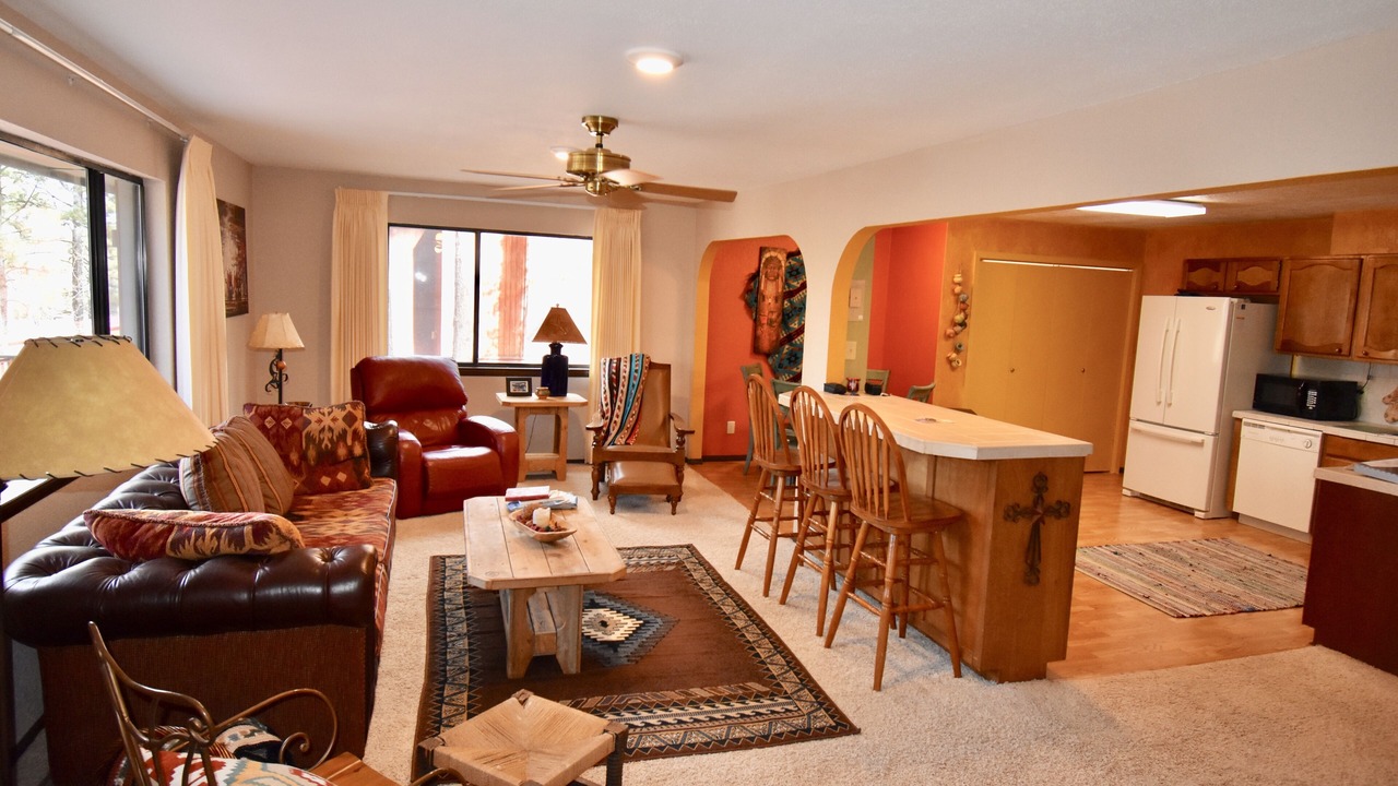 Photo of Livingroom in Ruidoso