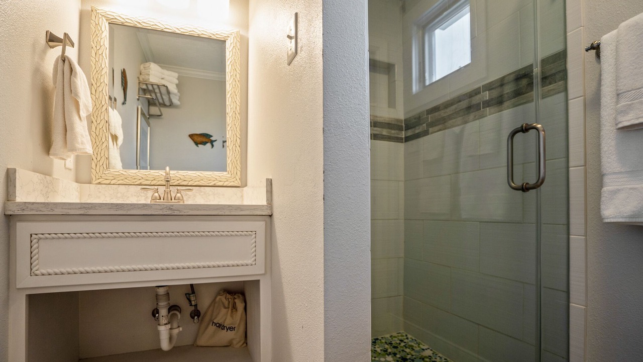 Photo of Bathroom in Galveston