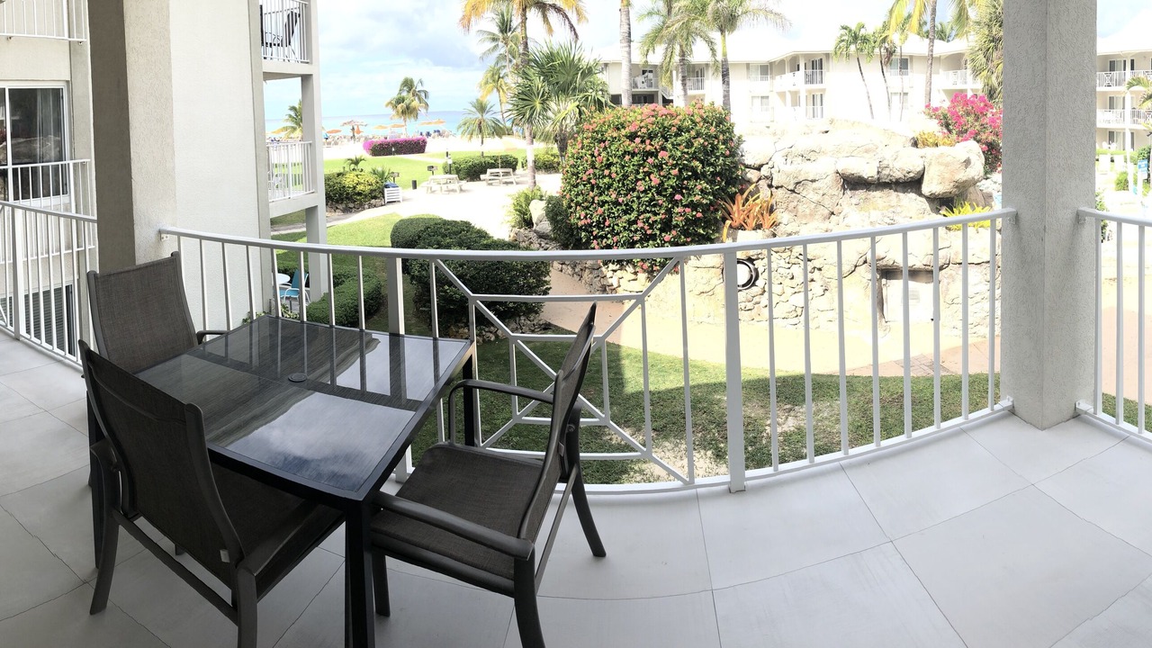 Photo of Patio Balcony in Seven Mile Beach