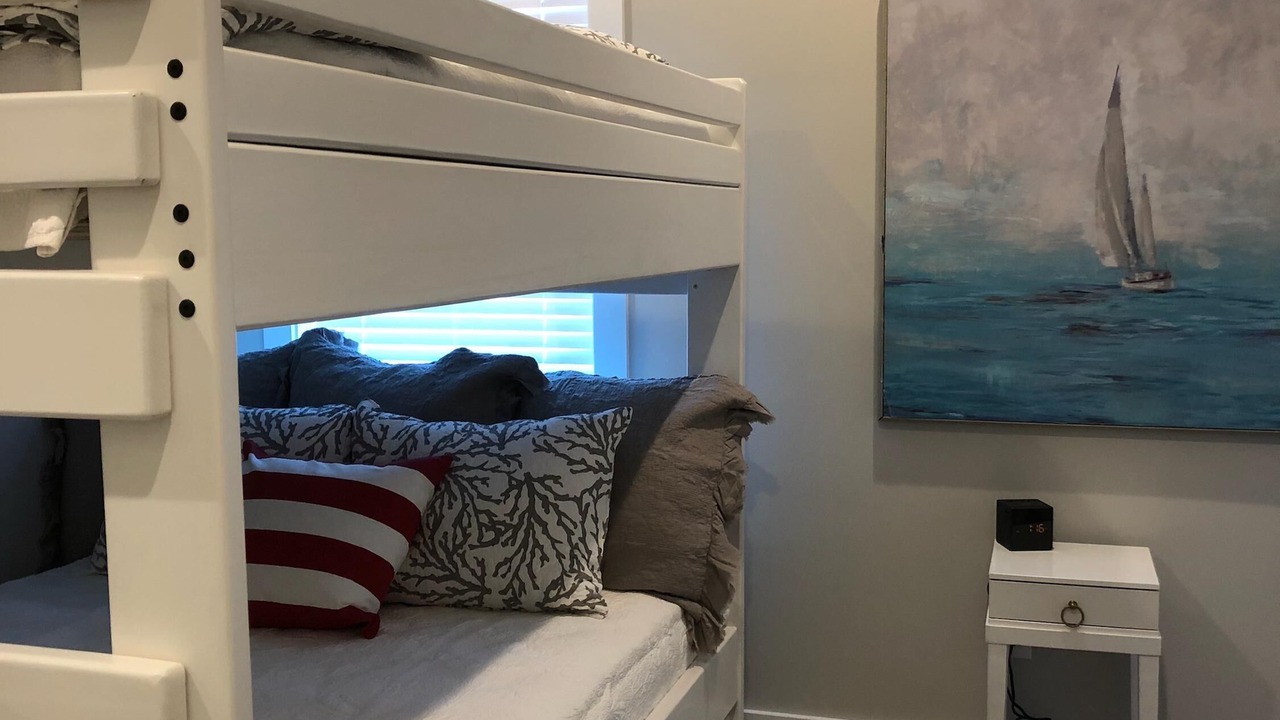 Photo of Bedroom in Lakeside at Blue Mountain Beach