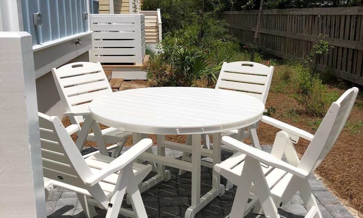 Photo of Outdoor in Lakeside at Blue Mountain Beach