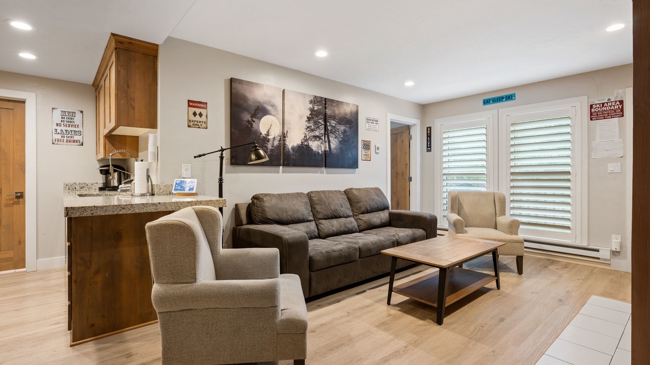Photo of Livingroom in Brian Head