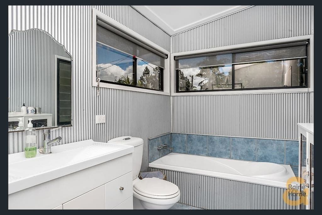 Photo of Bathroom in South Golden Beach