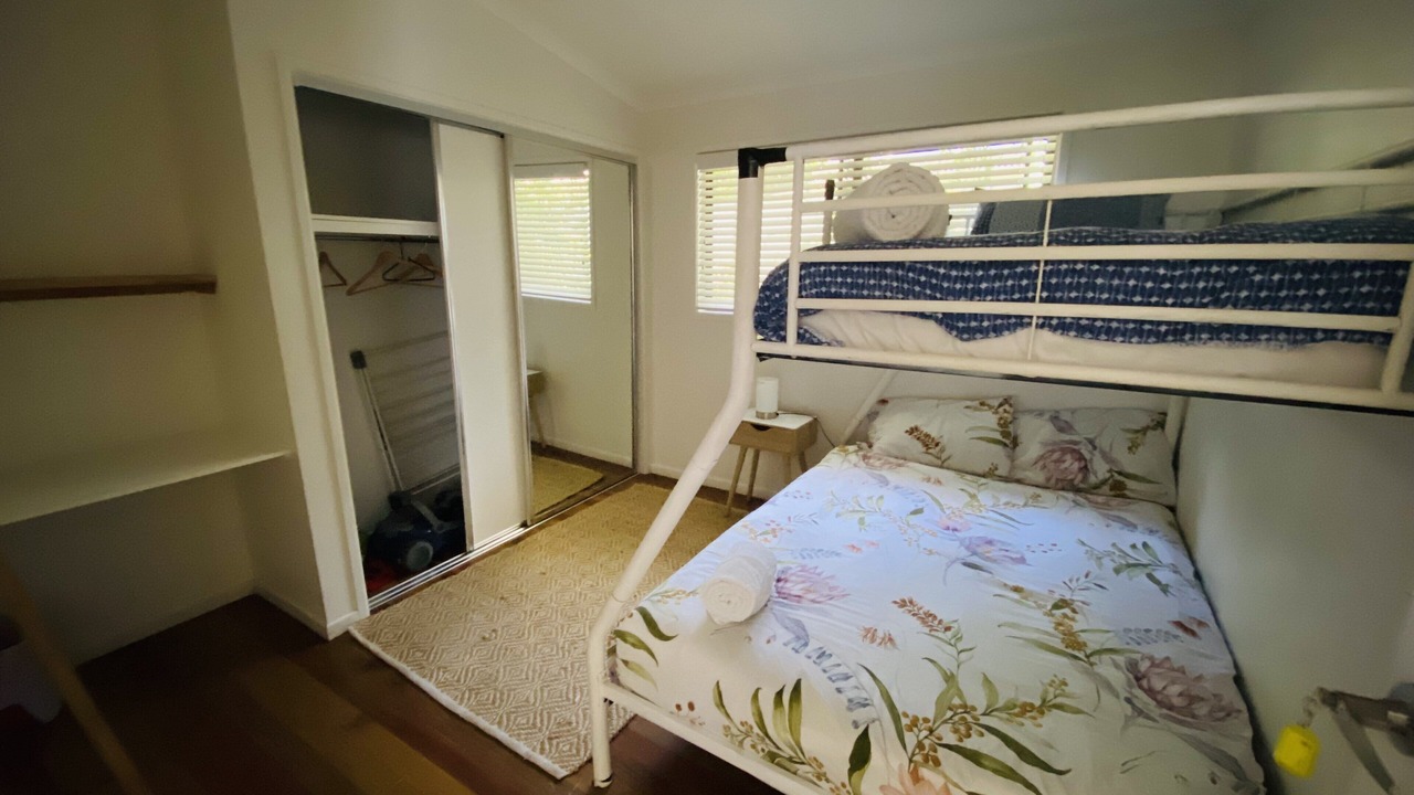 Photo of Bedroom in South Golden Beach