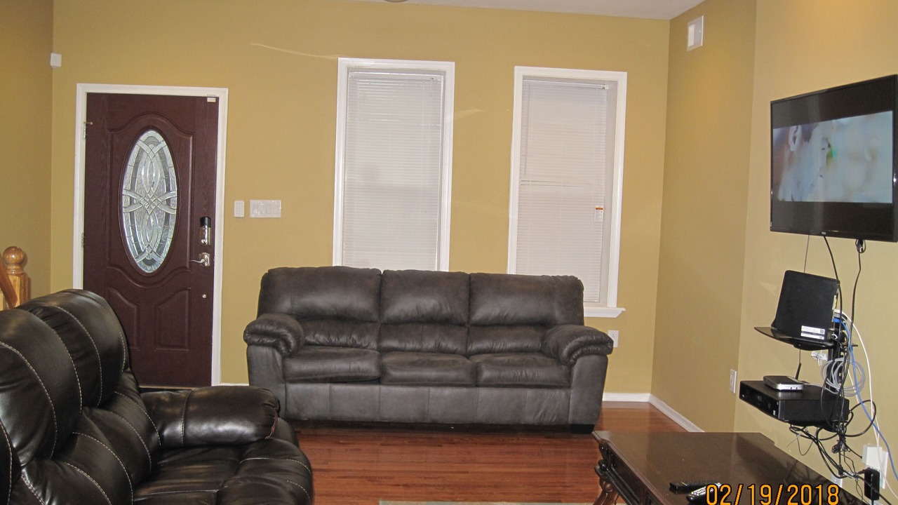 Photo of Livingroom in North Philadelphia West
