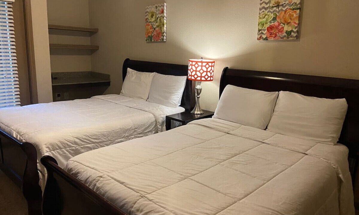 Photo of Bedroom in Grogan's Mill