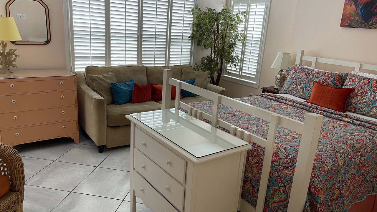 Photo of Bedroom in Truman Annex