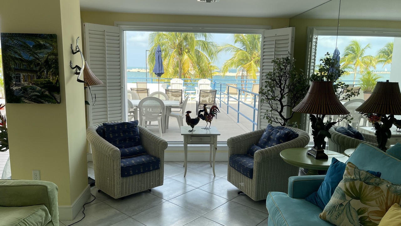Photo of Livingroom in Truman Annex