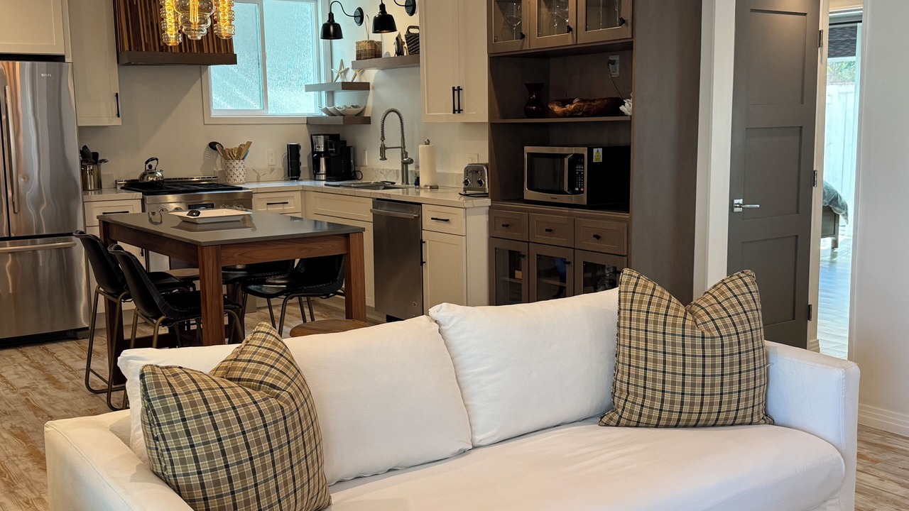 Photo of Bedroom in Balboa Peninsula