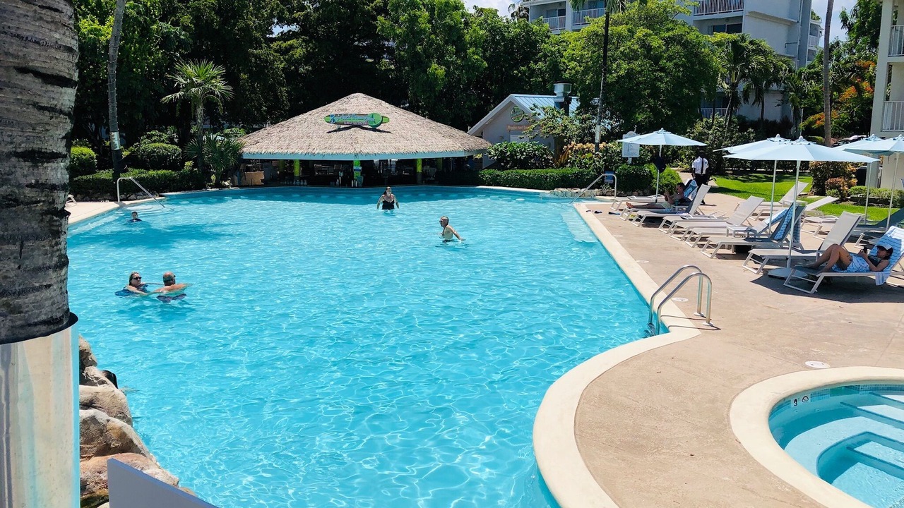 Photo of Outdoor in Seven Mile Beach