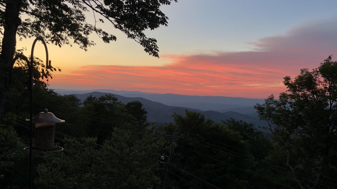 Photo of Patio Balcony in Beech Mountain