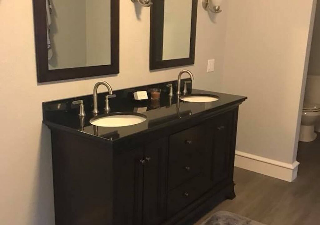 Photo of Bathroom in Keosauqua