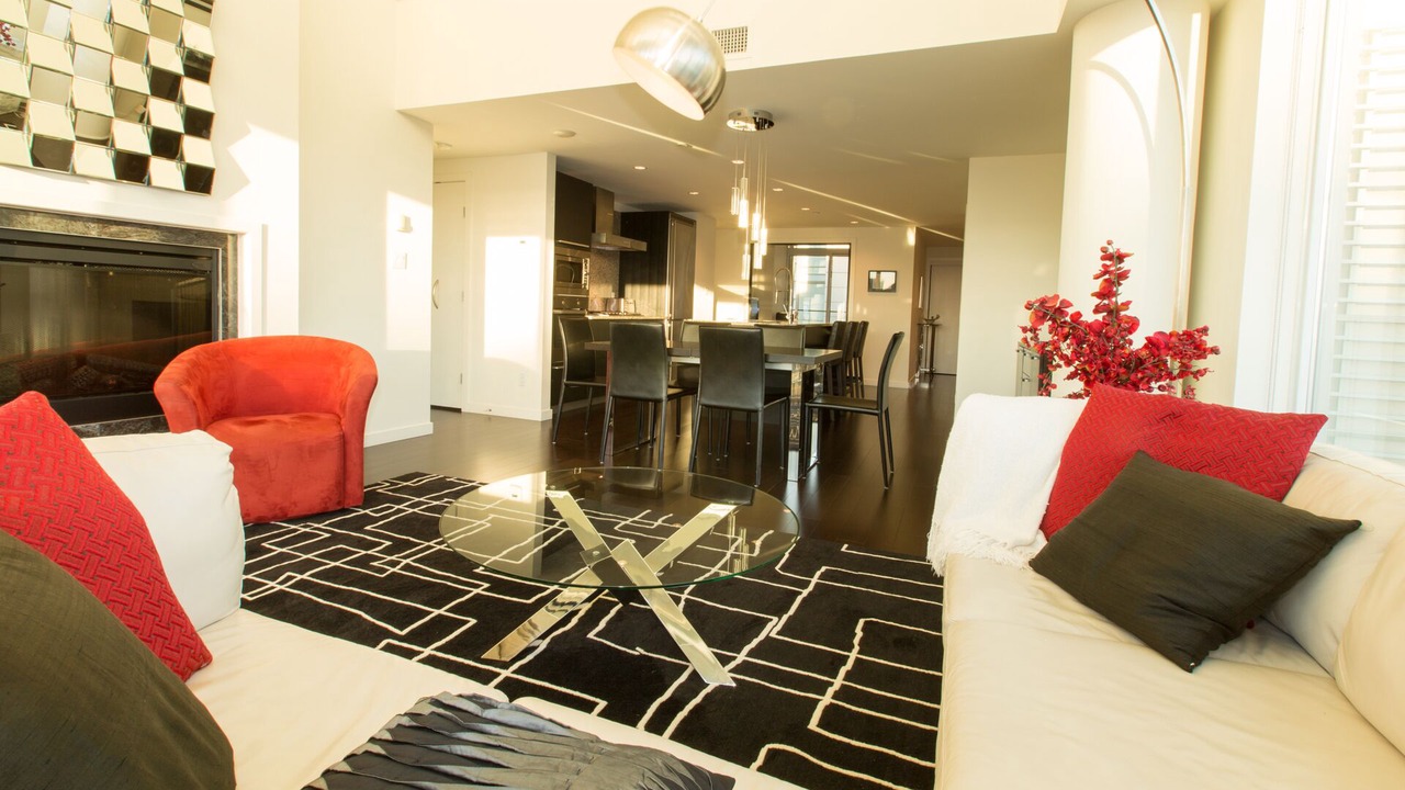 Photo of Livingroom in Inner Harbour