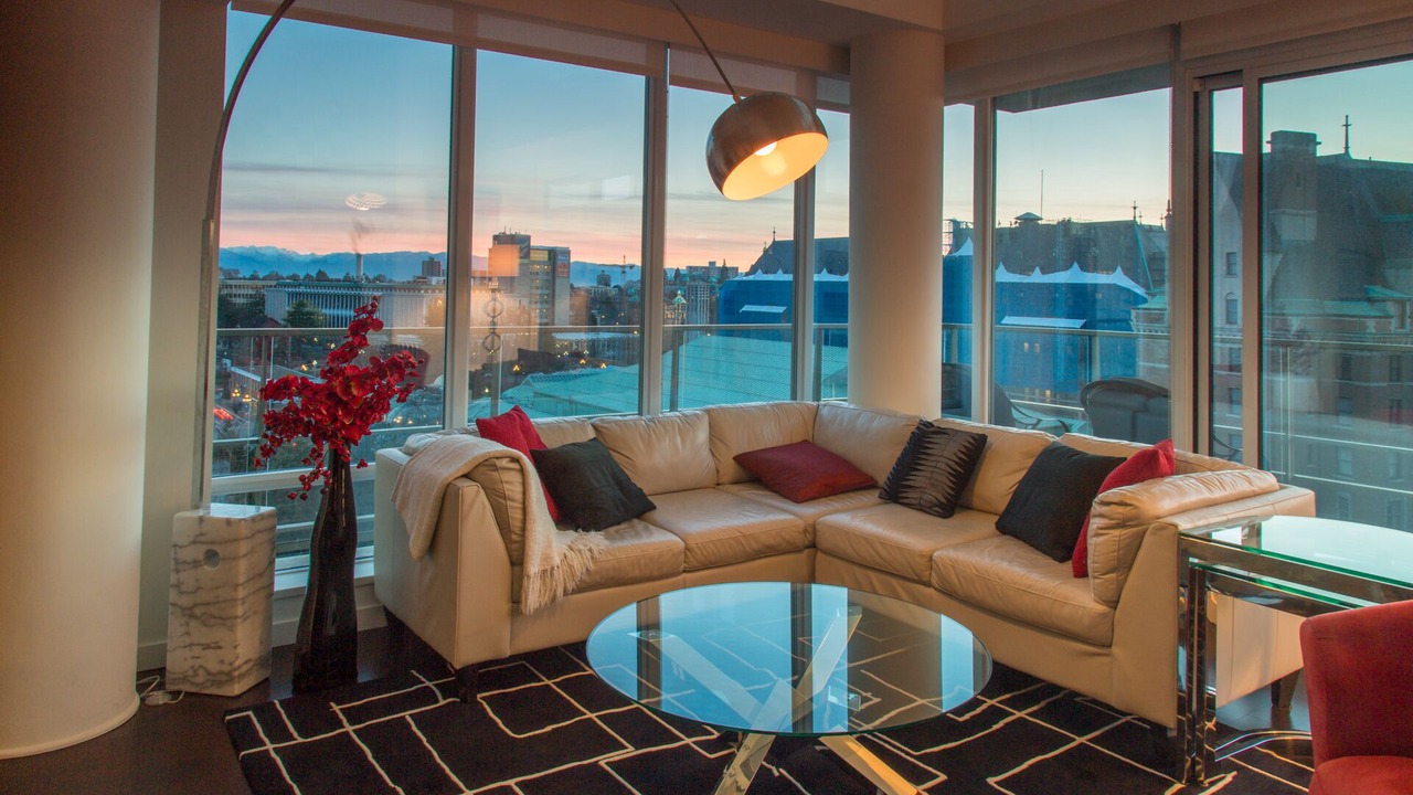 Photo of Livingroom in Inner Harbour