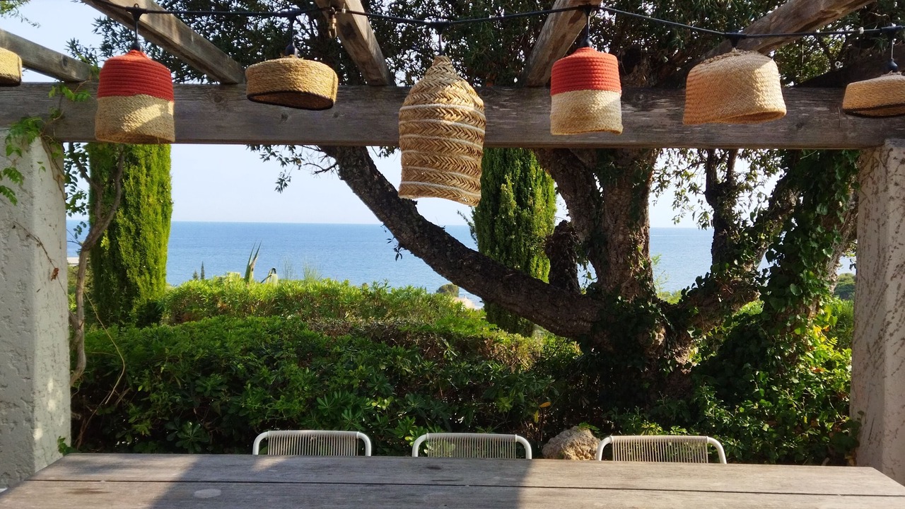 Photo of Outdoor in Antheor