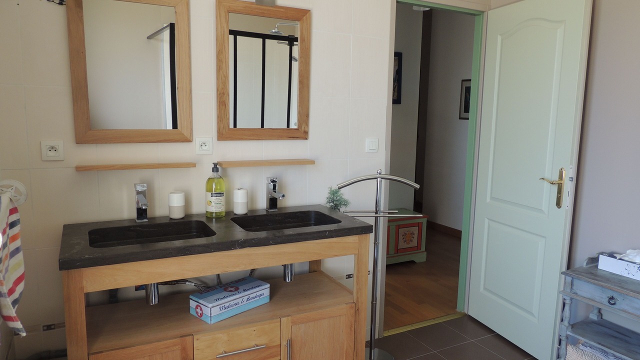 Photo of Bathroom in La Rochelle