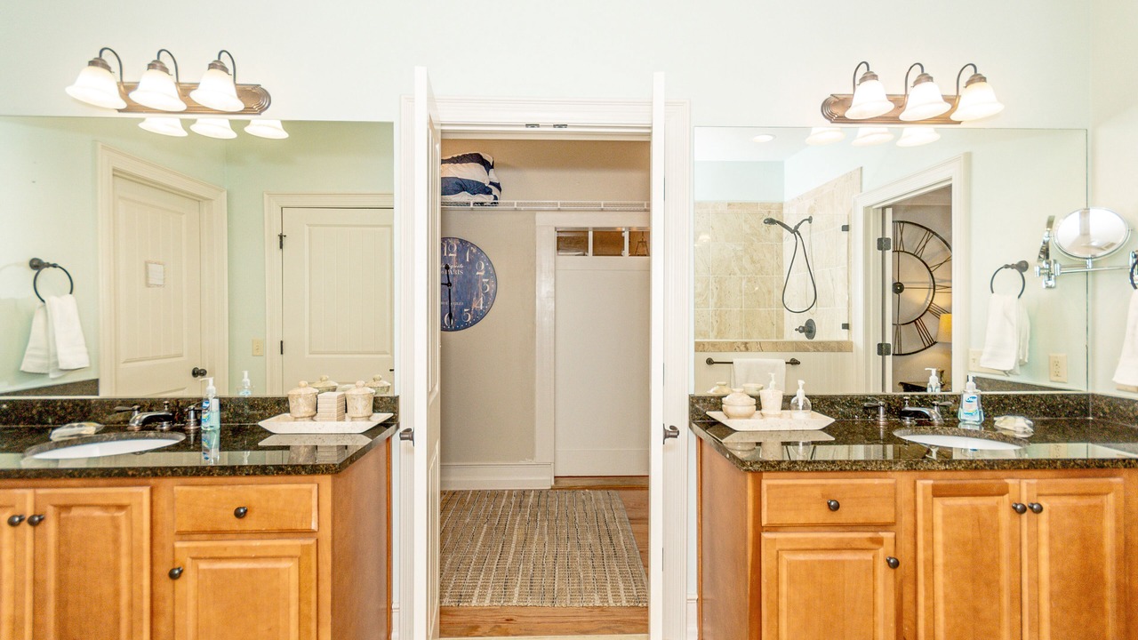 Photo of Bathroom in Dadeville