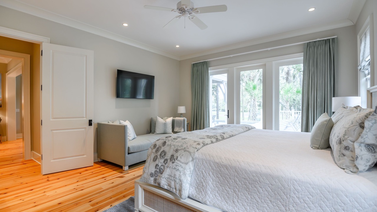 Photo of Bedroom in Vanderhorst Plantation