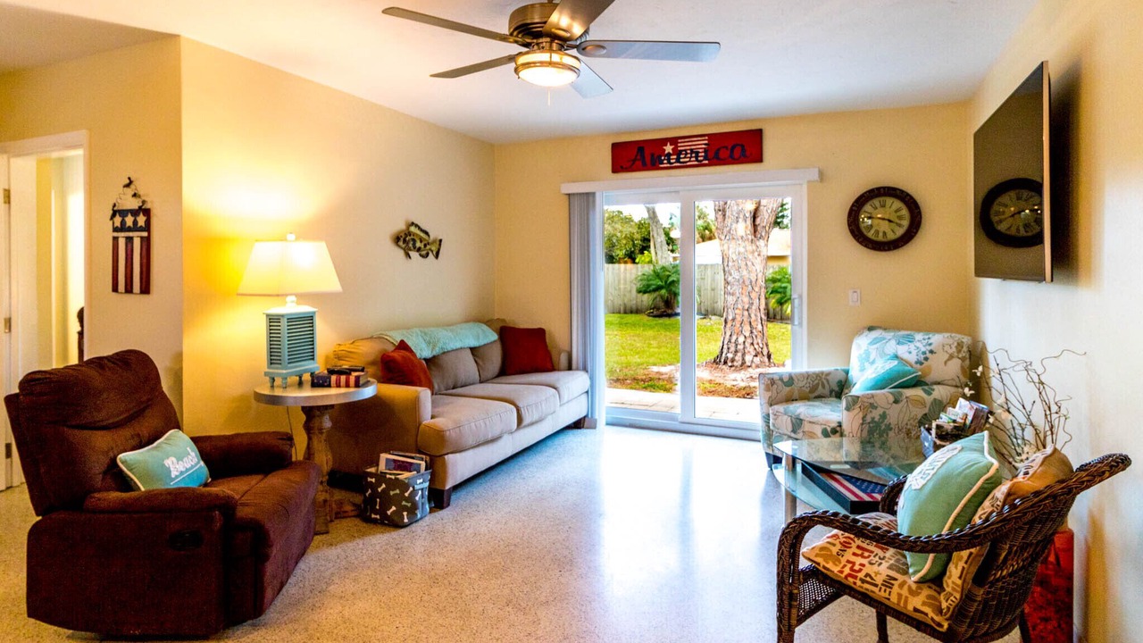 Photo of Livingroom in Arlington Park
