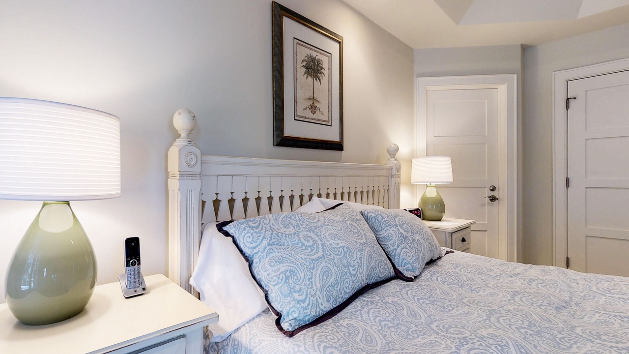 Photo of Bedroom in Beach Lagoon
