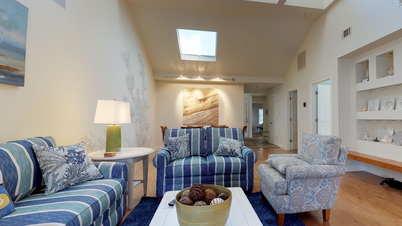 Photo of Livingroom in Beach Lagoon
