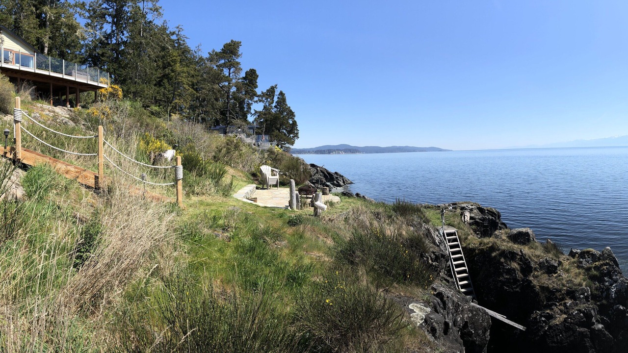Photo of Others in Otter Point