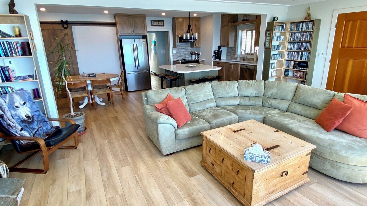 Photo of Livingroom in Otter Point