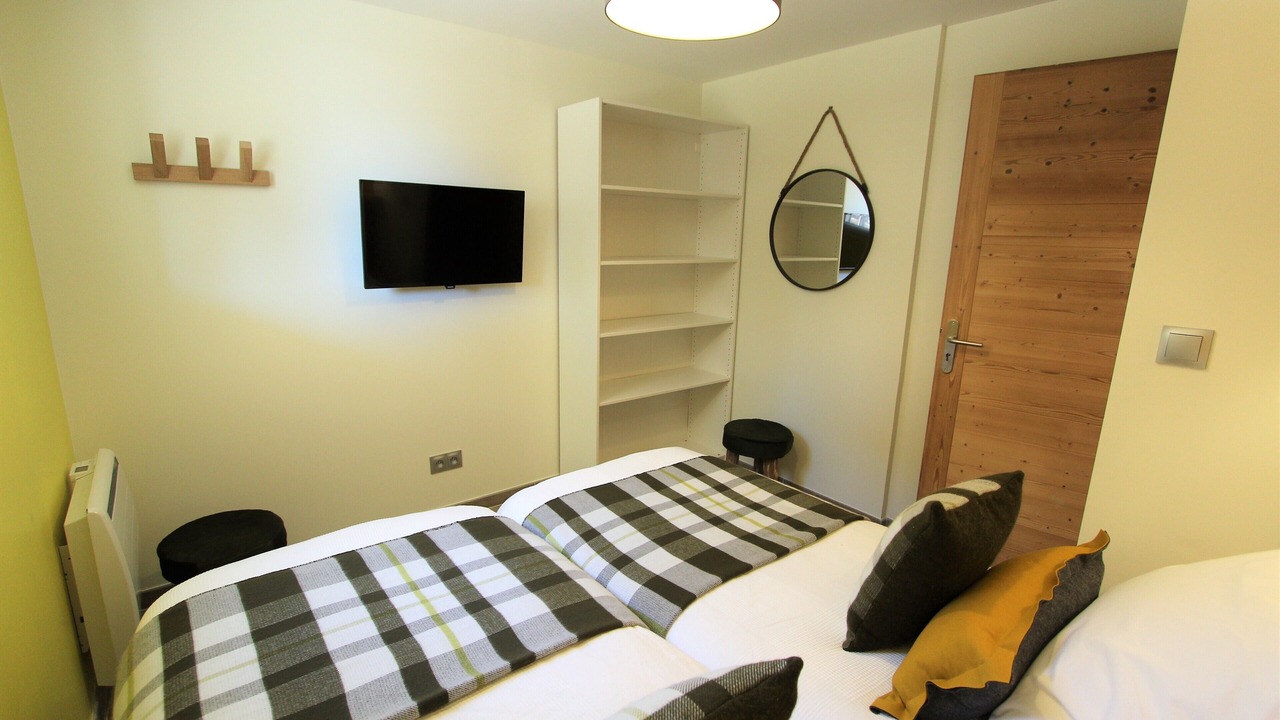 Photo of Bedroom in Mont-de-Lans
