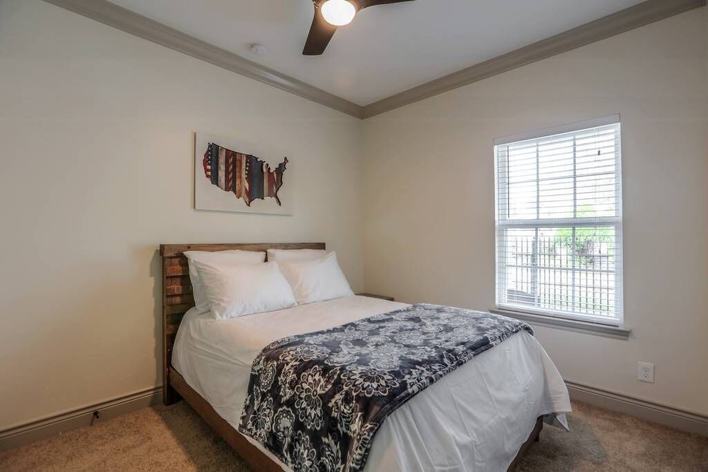 Photo of Bedroom in Greater East End