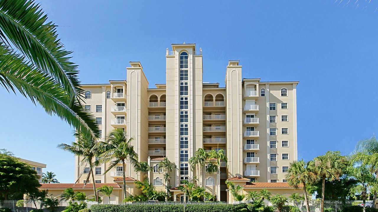 Photo of Others in Vanderbilt Beach
