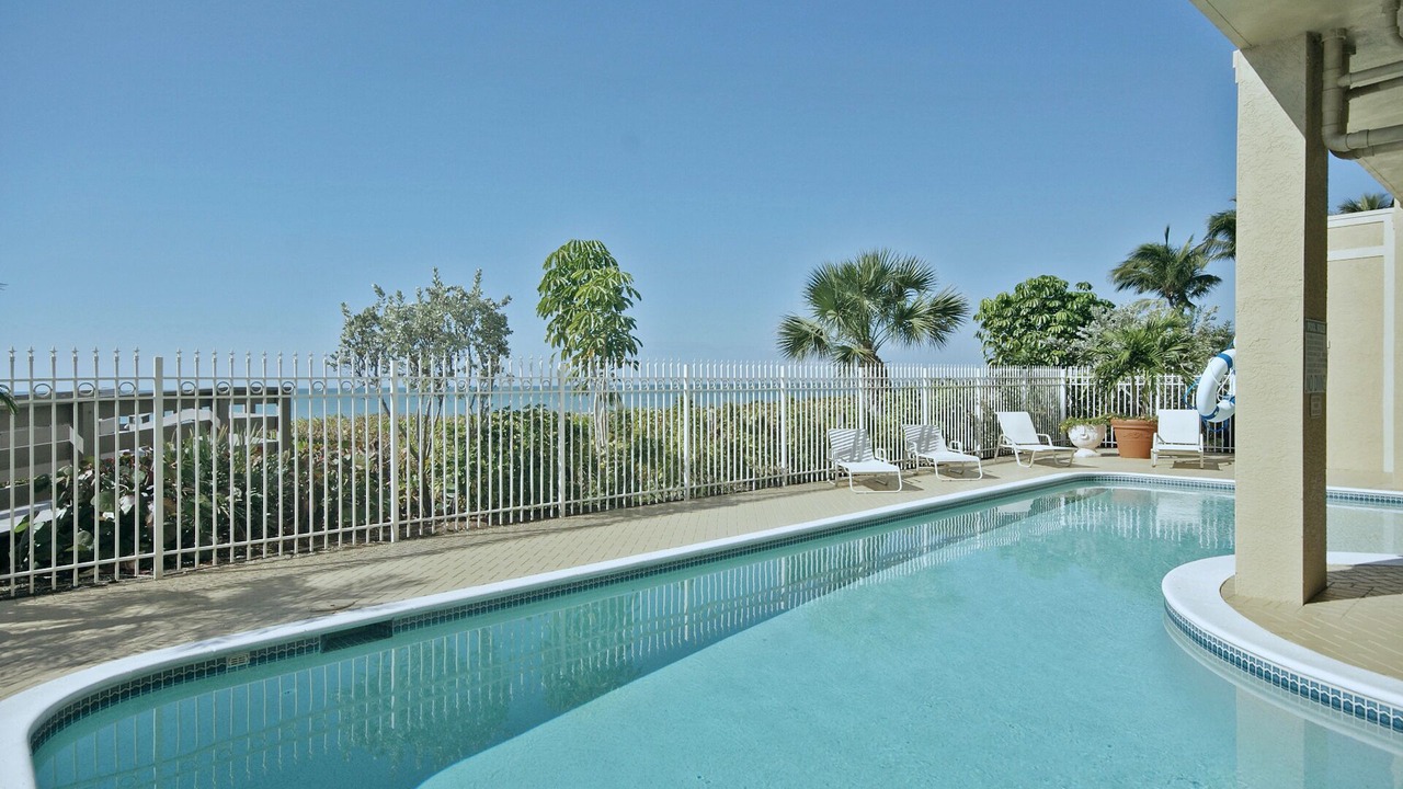 Photo of Outdoor in Vanderbilt Beach