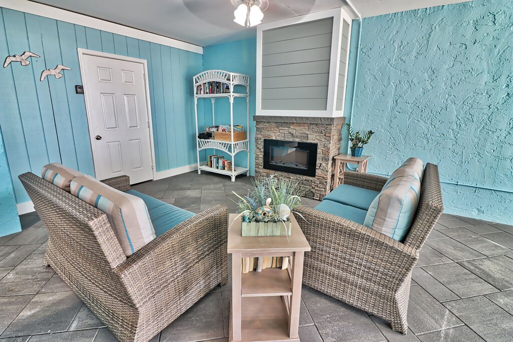 Photo of Livingroom in Windy Hill
