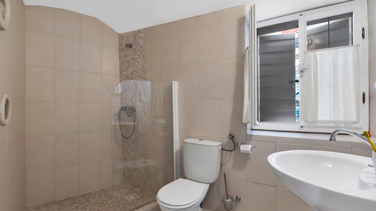 Photo of Bathroom in Sutivan