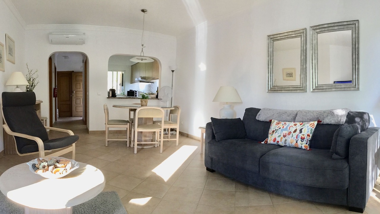 Photo of Bedroom in Alpouvar