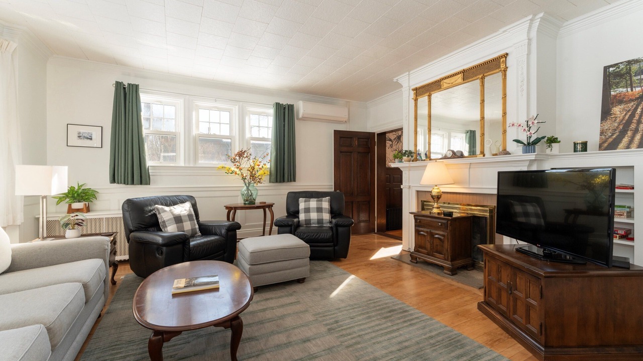 Photo of Livingroom in Bar Harbor