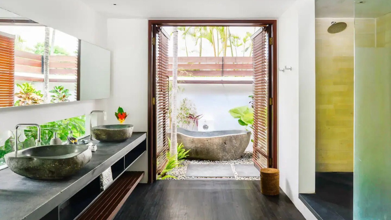 Photo of Bathroom in Munggu