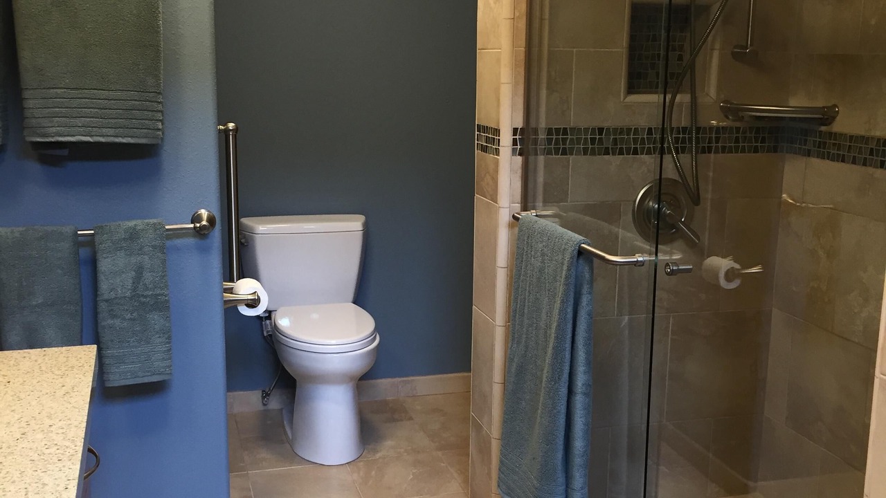 Photo of Bathroom in El Granada