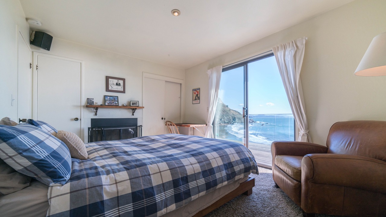 Photo of Bedroom in Muir Beach