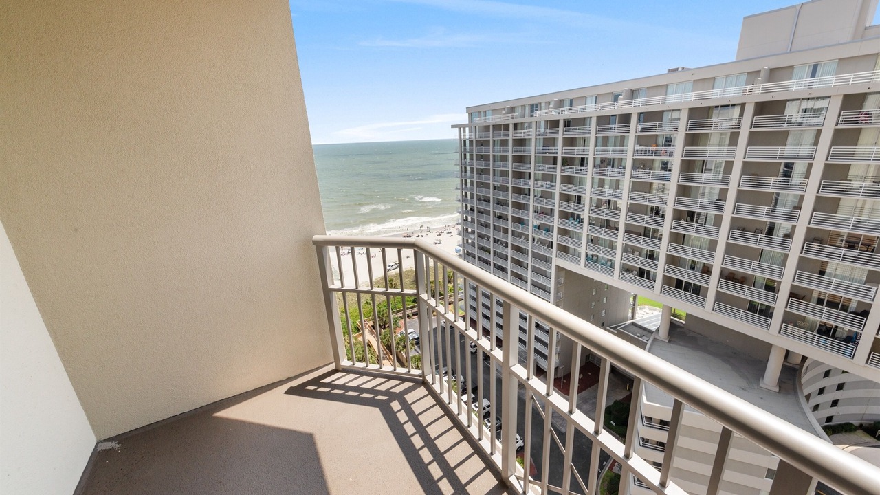 Photo of Patio Balcony in Arcadian Shores
