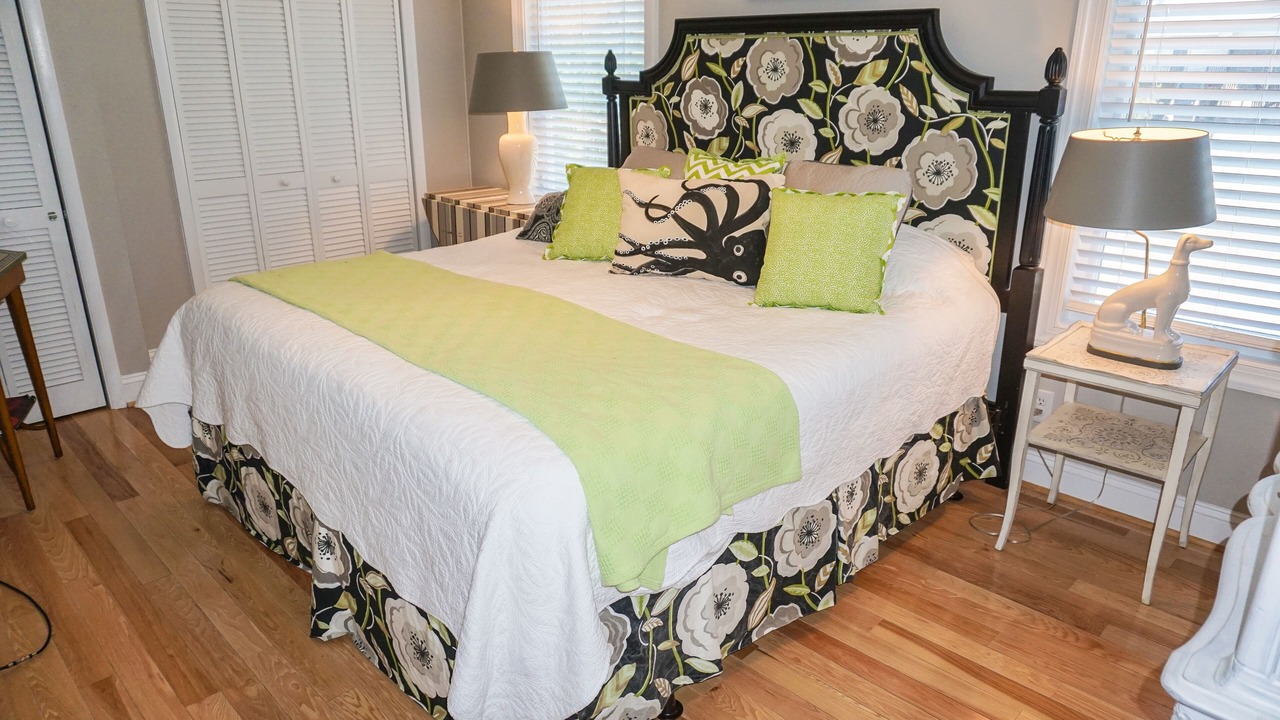 Photo of Bedroom in The Point
